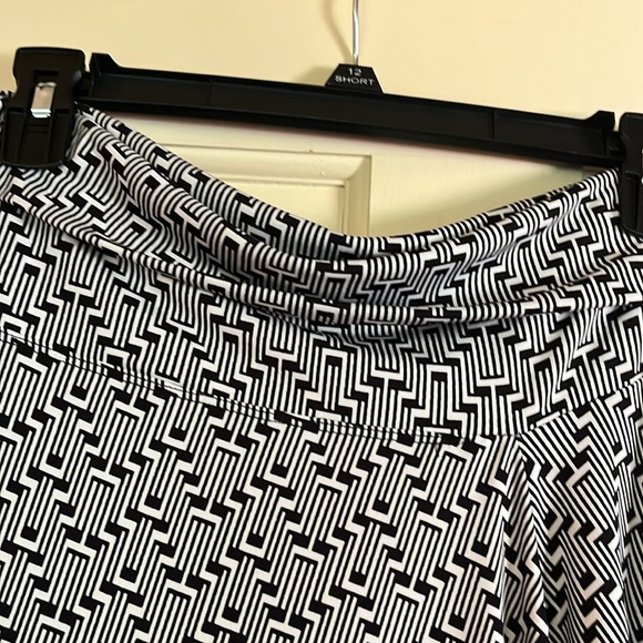 Skirt - Picture 4 of 4